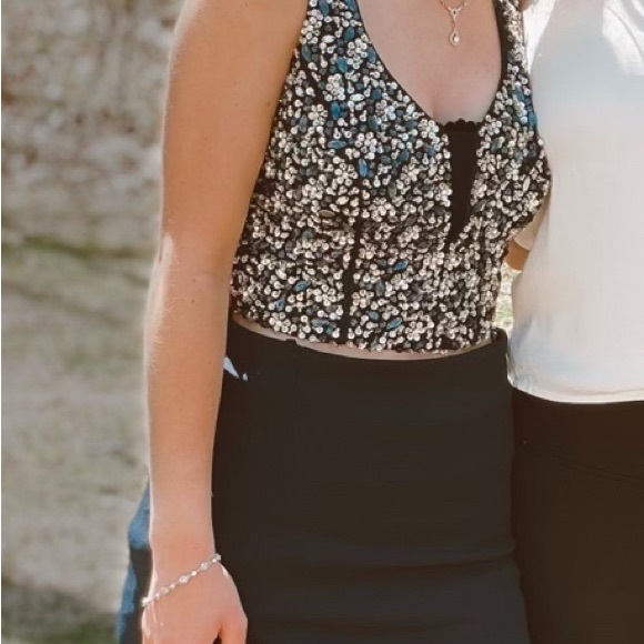 Elegant evening dress - Picture 3 of 5